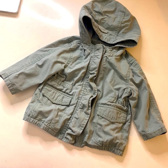 Baby Gap cargo hooded army green girls jacket 12 to 18 months casual play - Picture 1 of 8
